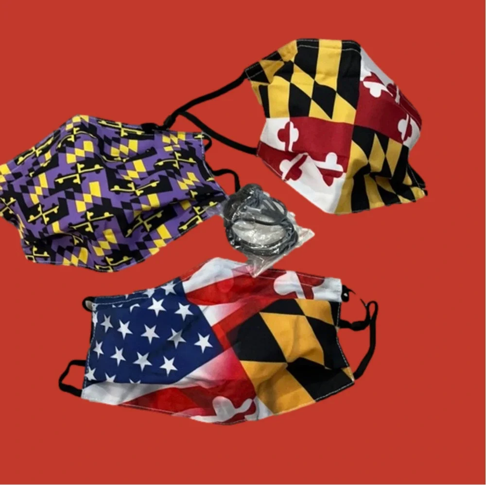 New set/3 face masks